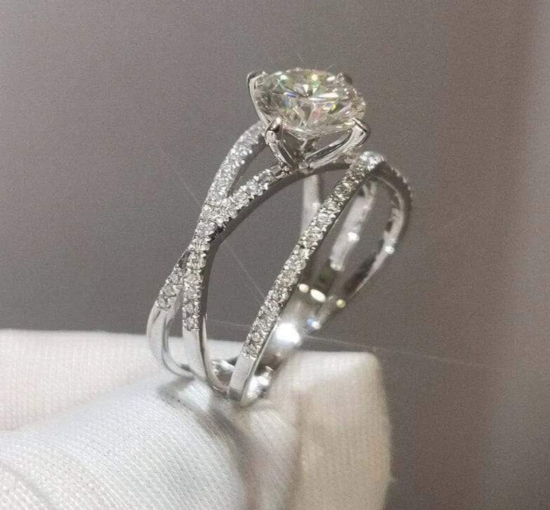 1 Carat Round Cut Diamond Eternal Love Engagement Ring