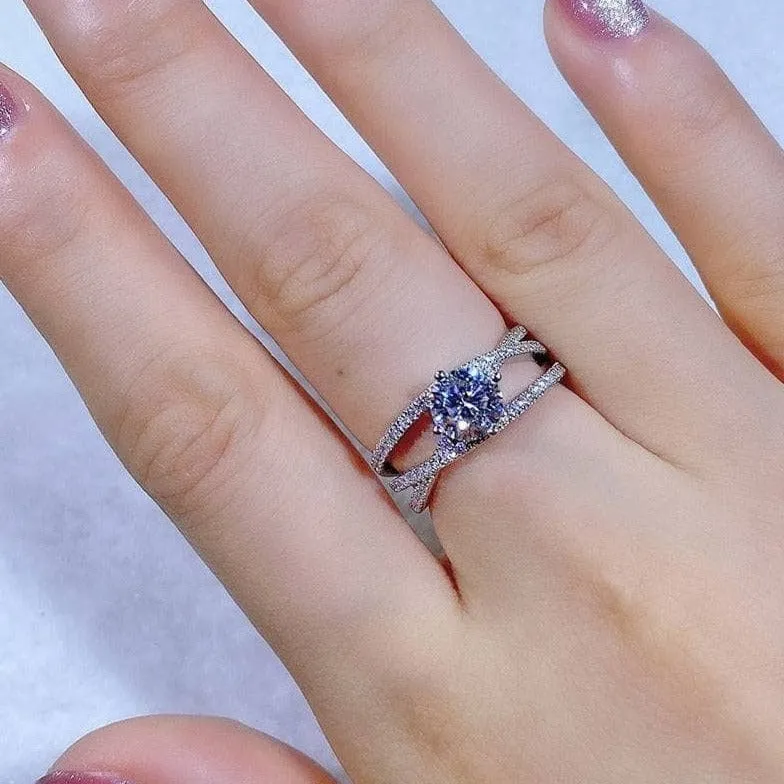 1.0 ct Round Diamond Criss Cross Engagement Ring