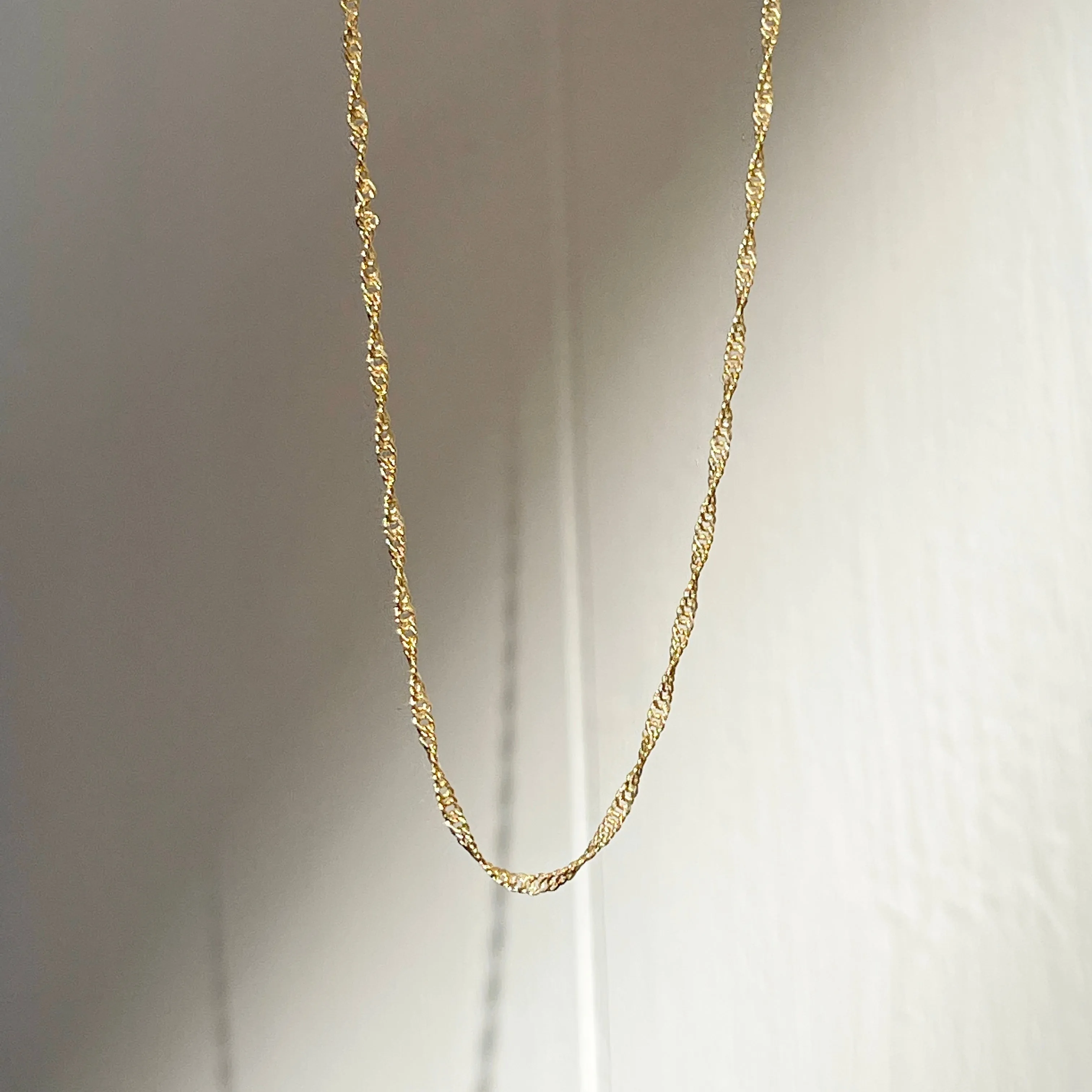 10KT Yellow Gold 1.4mm Singapore Link Chain Necklace