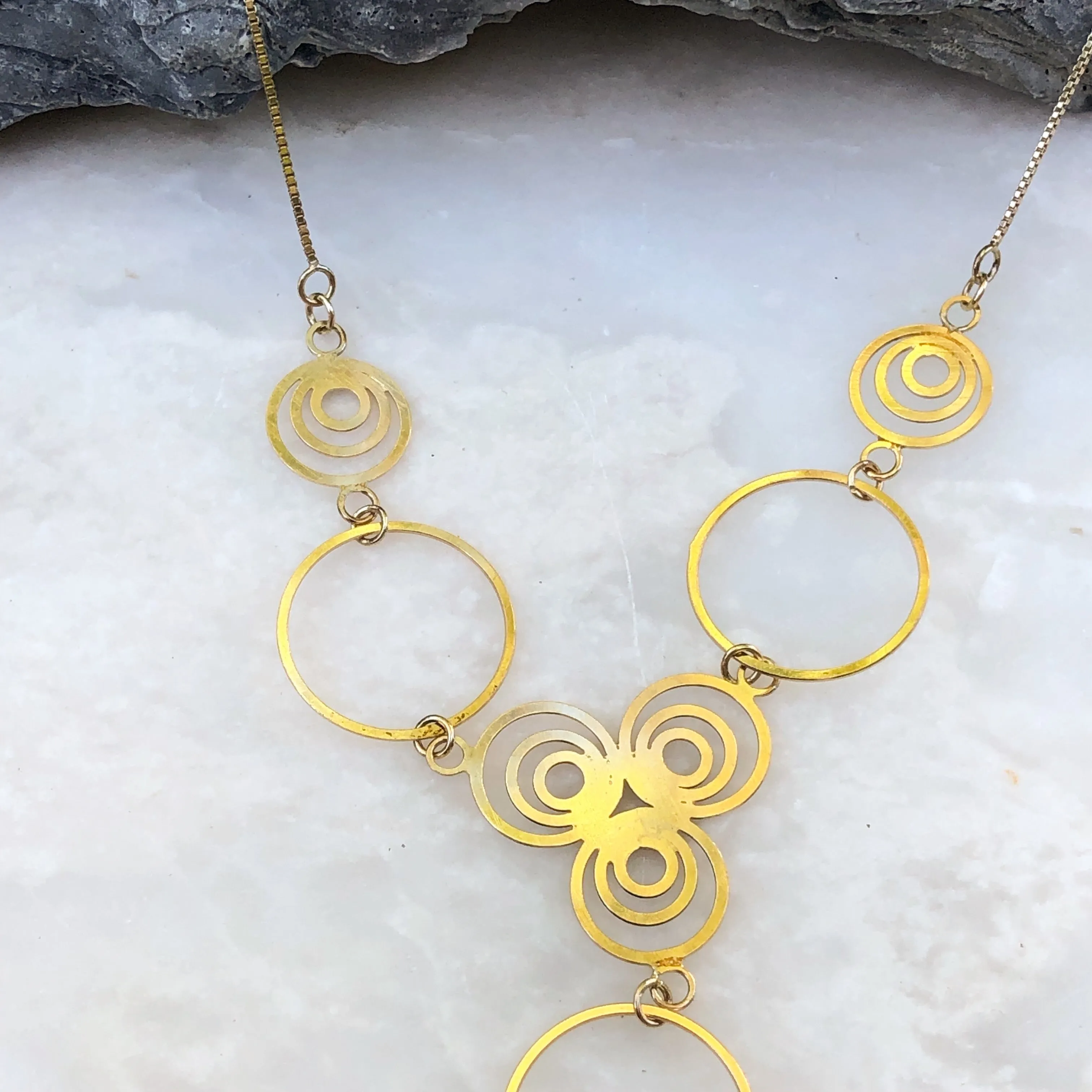 10KT Yellow Gold Link Chain   Circles Lariat Necklace