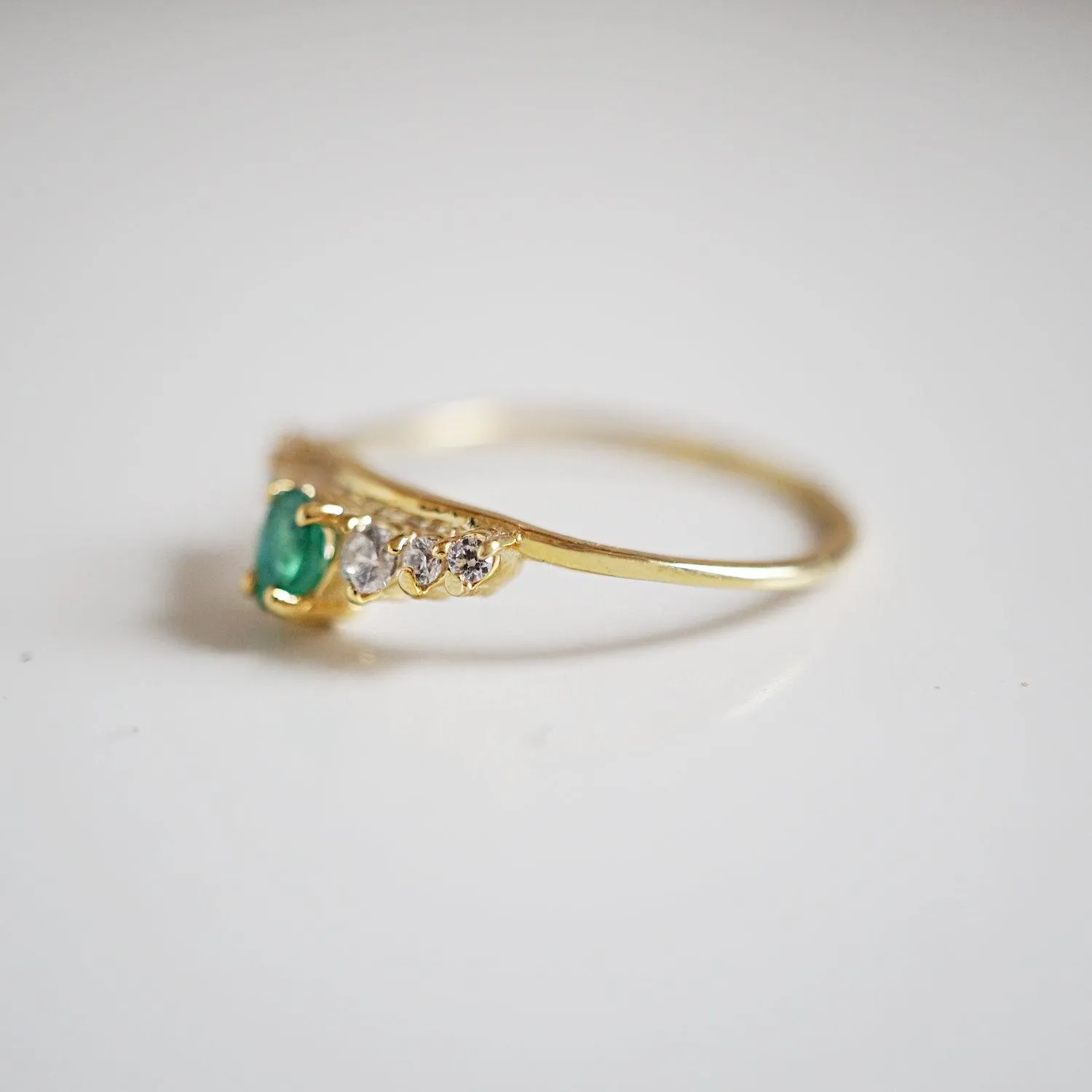 14K Emerald Empress Ring