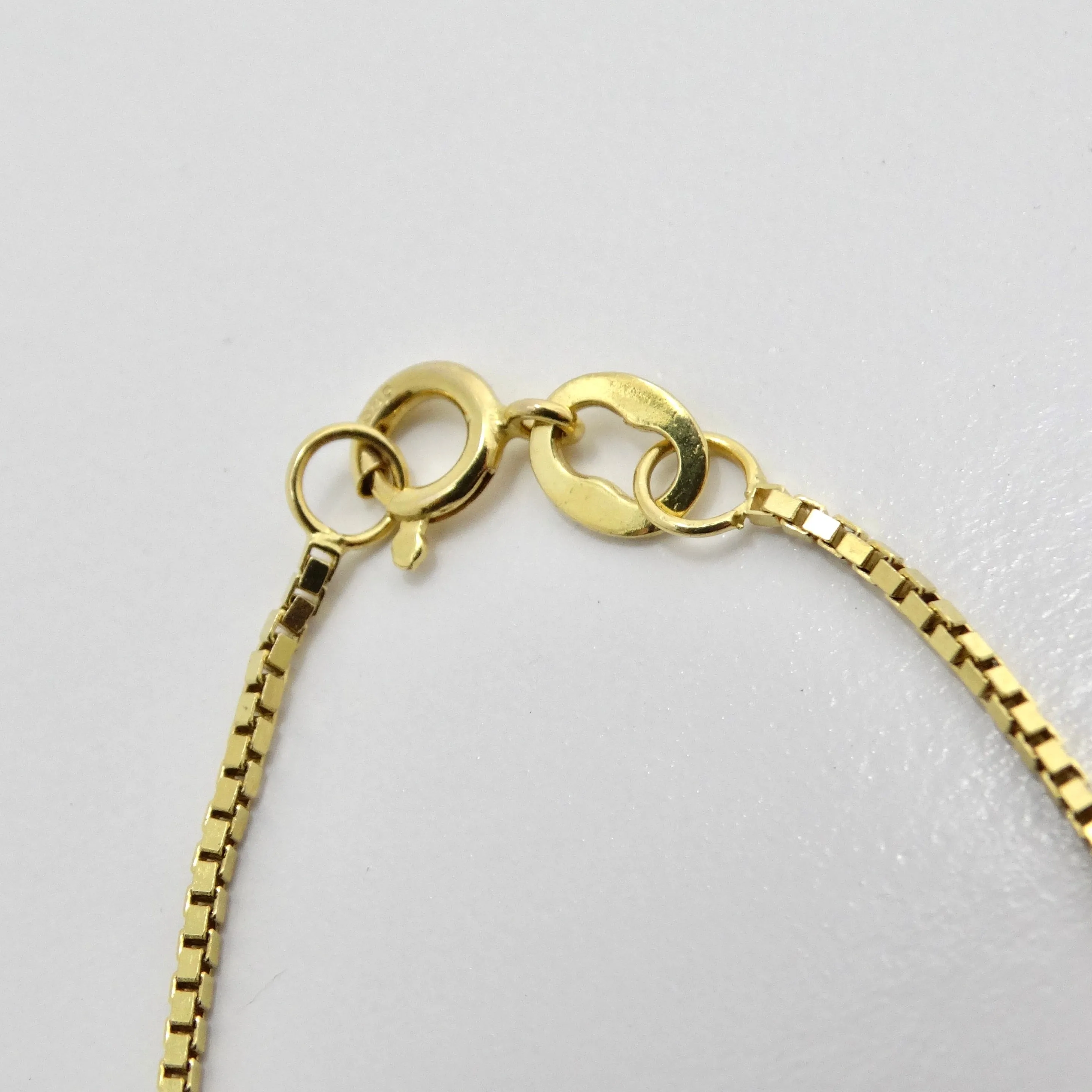 14K Solid Gold Apple Pendent Necklace