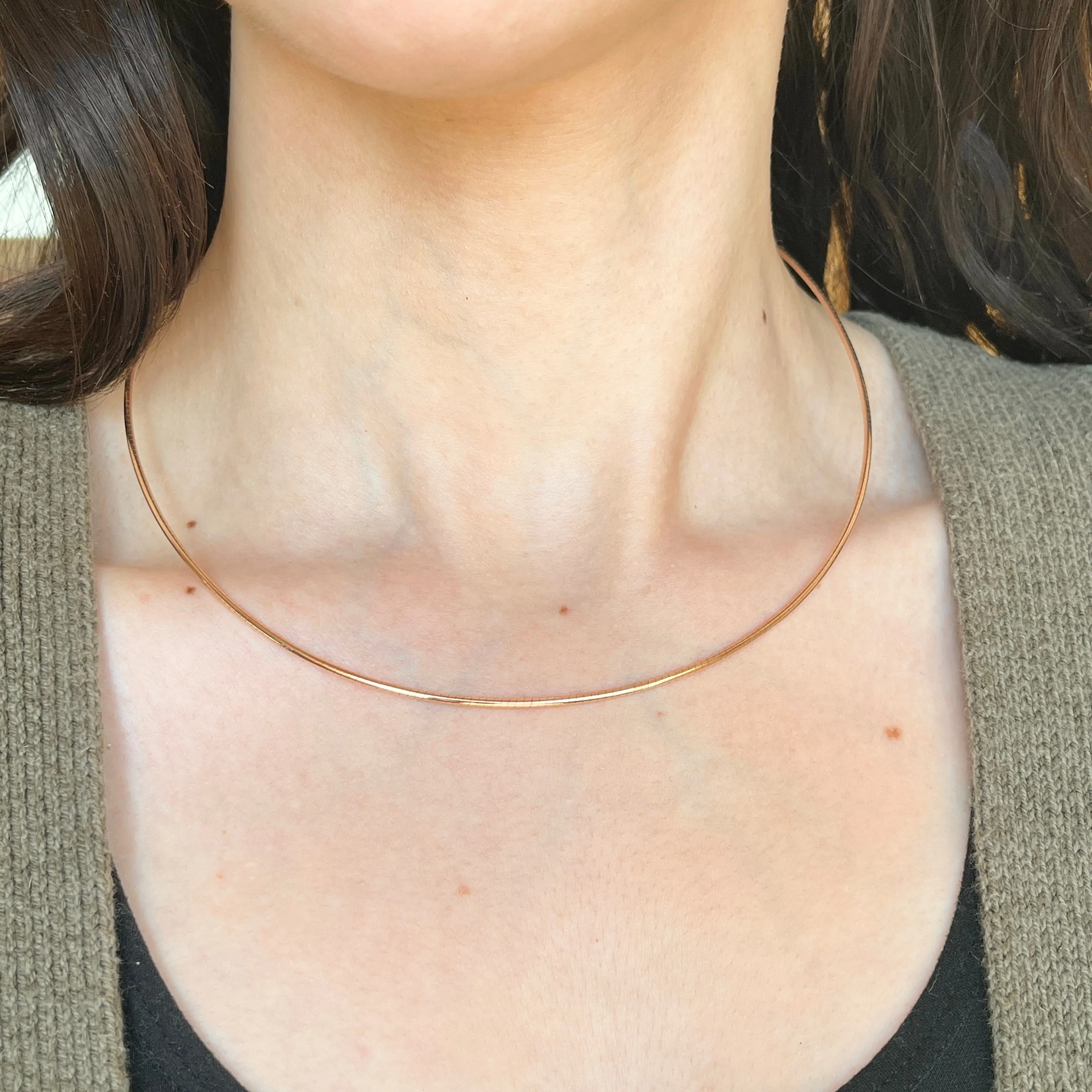 14KT Rose Gold Round 1.5mm Omega Neck Wire Necklace
