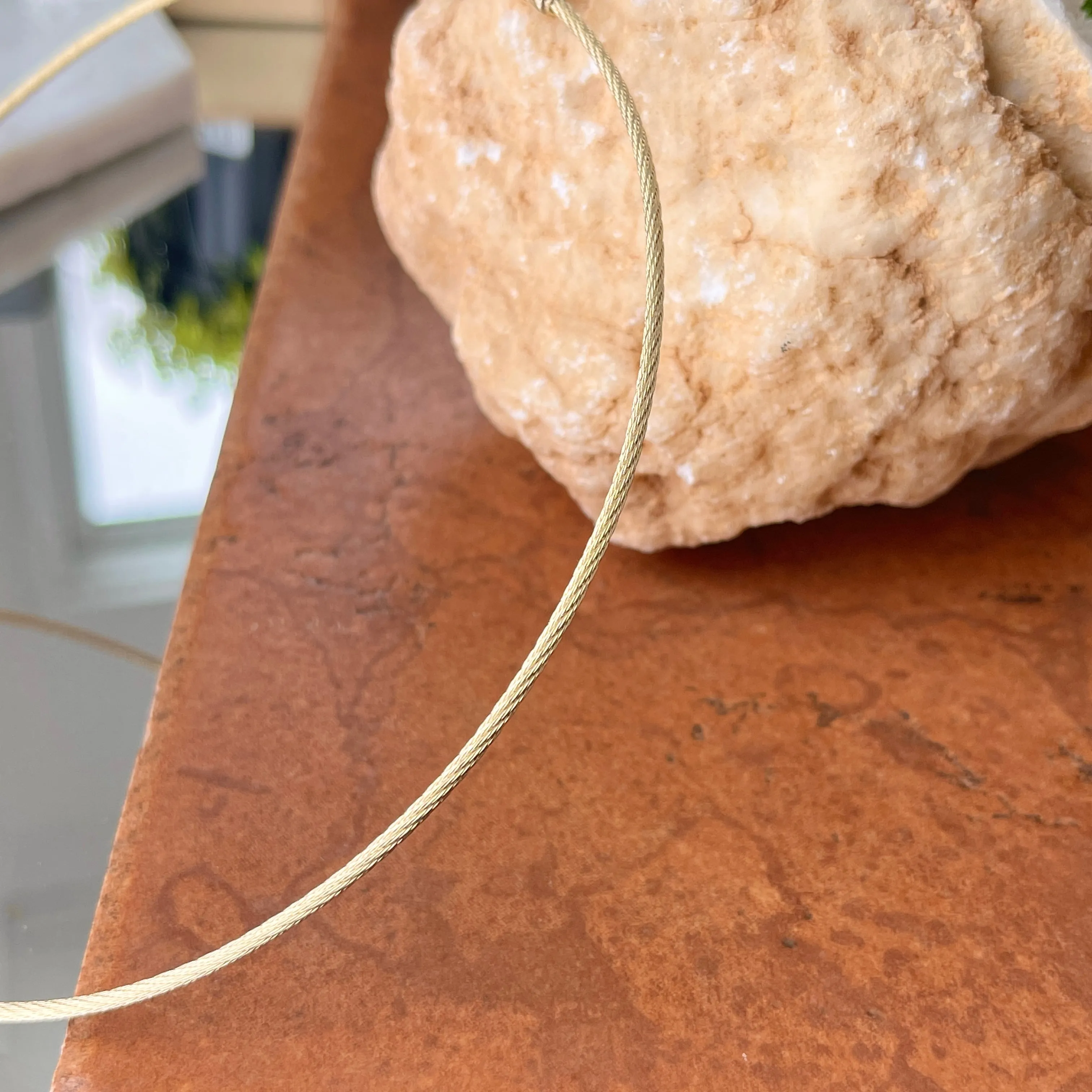 14KT Yellow Gold Round 1.8mm Cable Twist Neck Wire Necklace