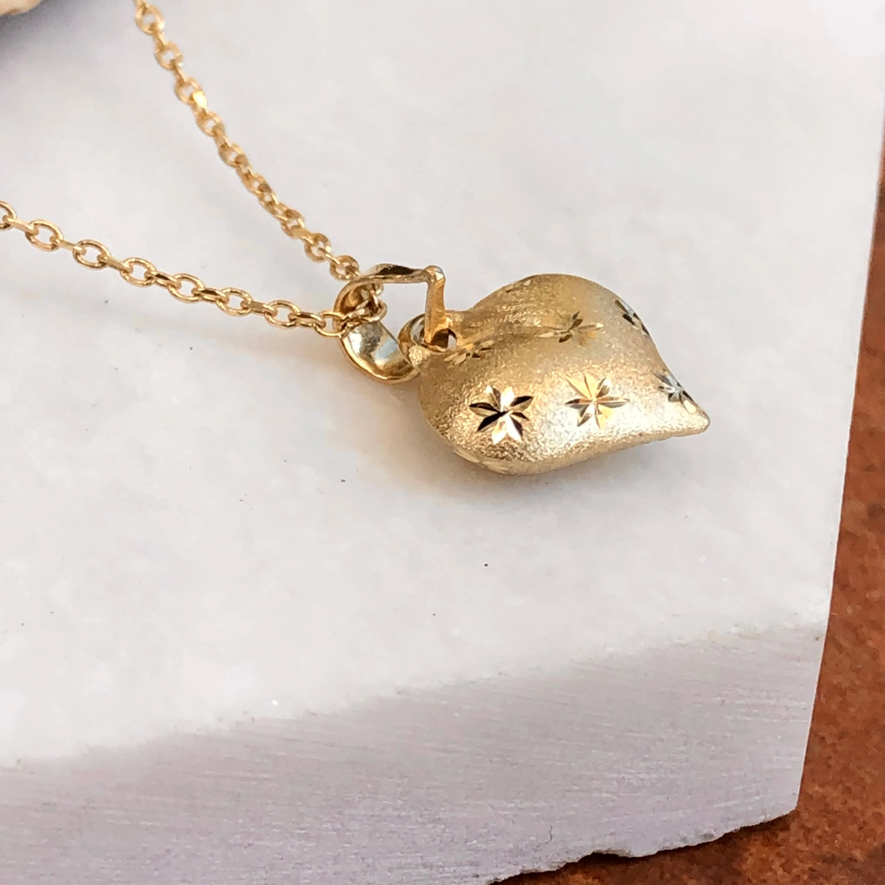 14KT Yellow Gold Satin Diamond-Cut Puffed Heart Pendant Necklace