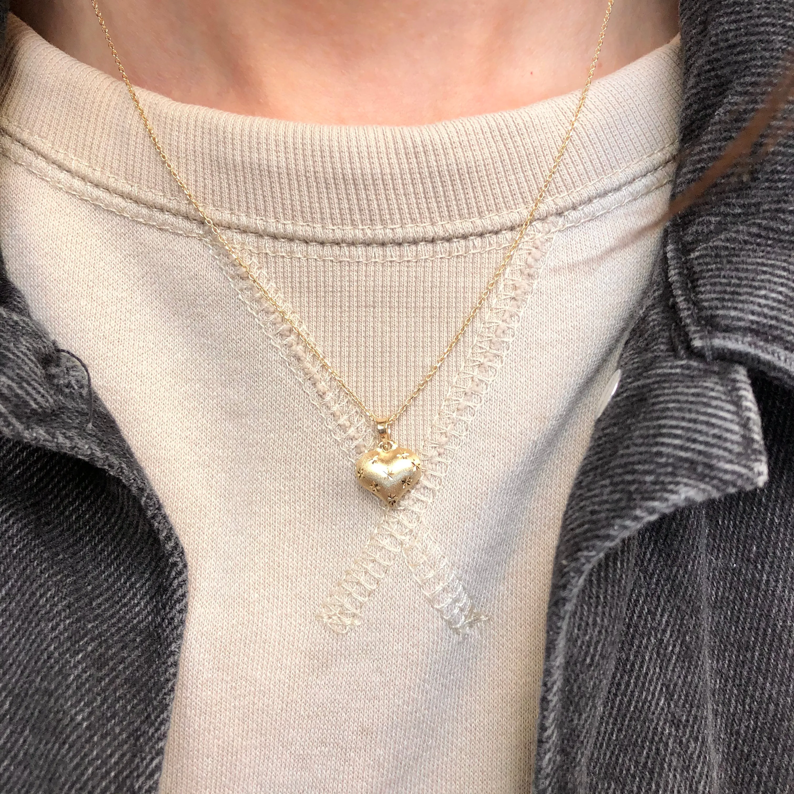 14KT Yellow Gold Satin Diamond-Cut Puffed Heart Pendant Necklace