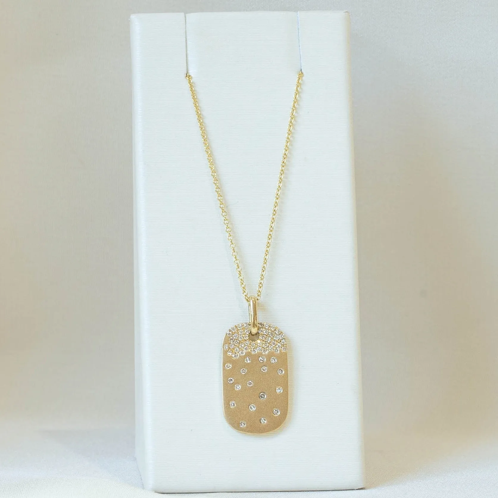 14ky Confetti Diamond Dog Tag Pendant
