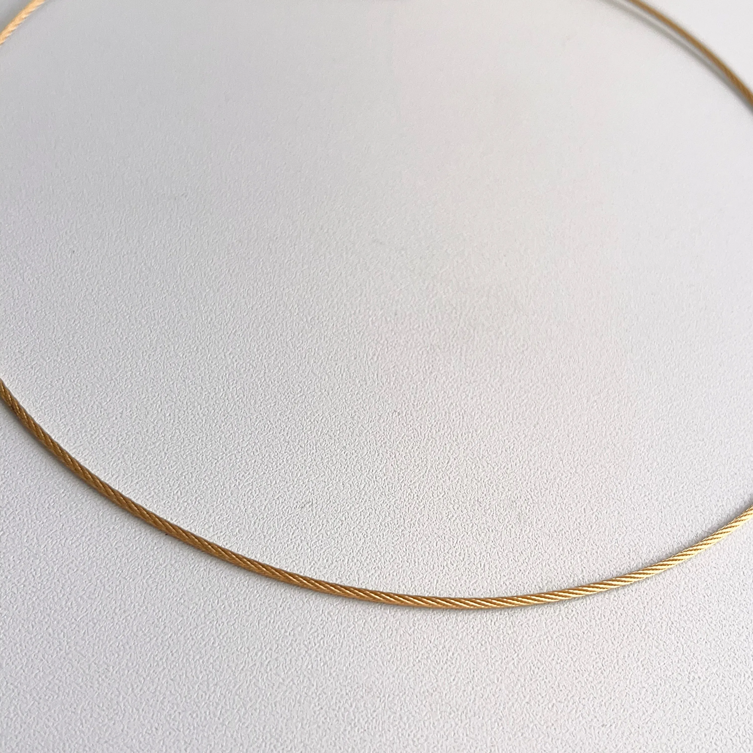 18KT Yellow Gold Round 1.5mm Cable Twist Wire Necklace