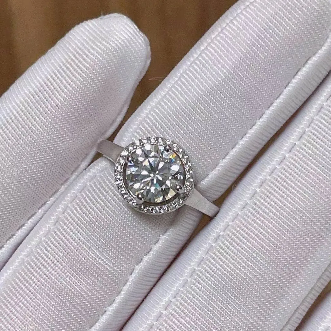 2ct 8mm Round Cut Diamond Engagement Ring