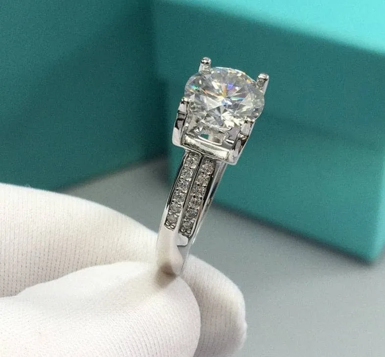 2ct Round Cut Diamond Cow Head Engagement Ring