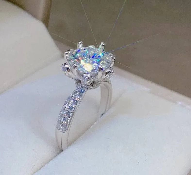 3ct Round Cut Diamond Snowflake Queen Engagement Ring