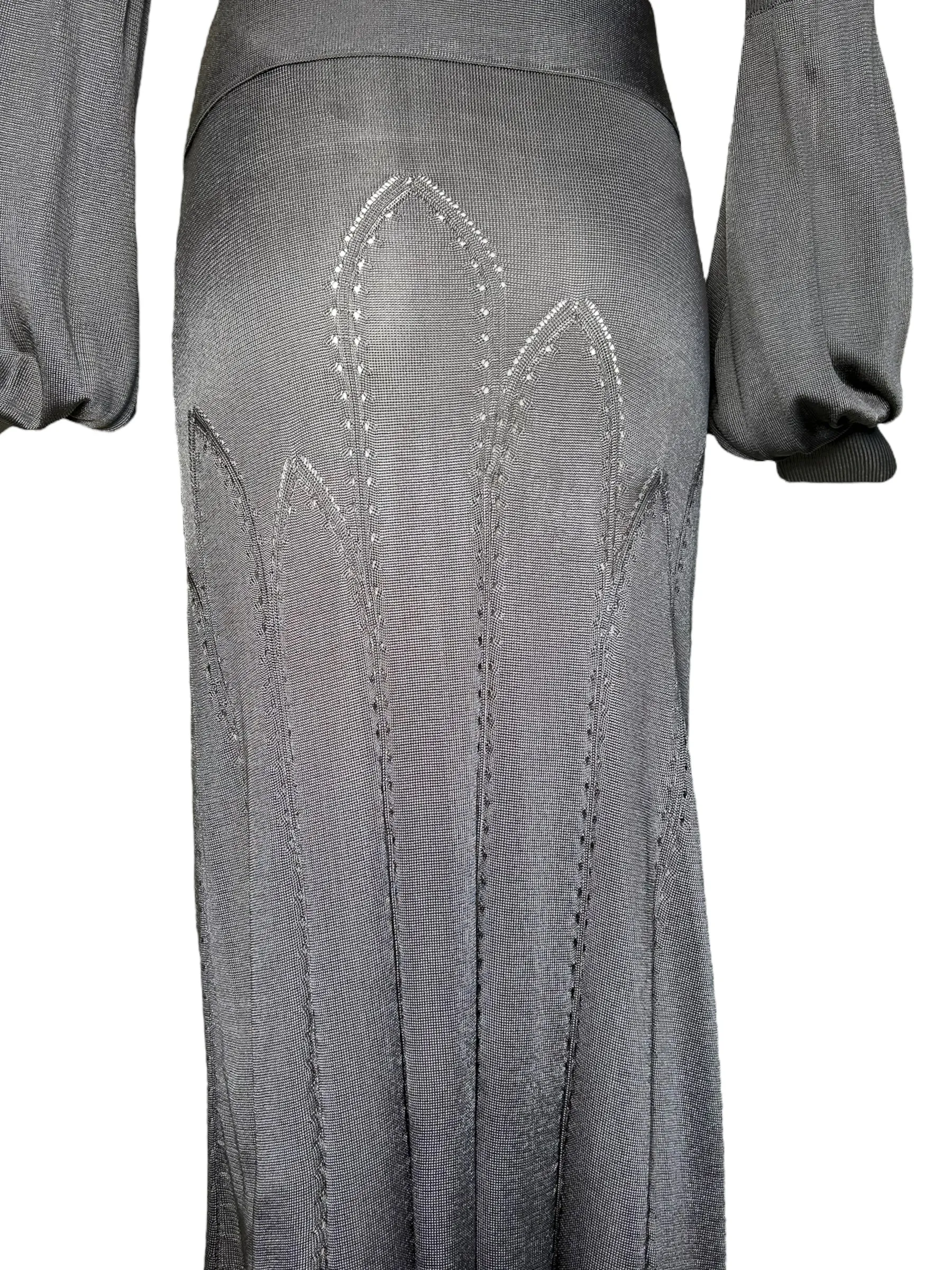 Alexander McQueen 2004 F/W "Pantheon Ad Lucem" Runway Knit Grey Gown with Sash