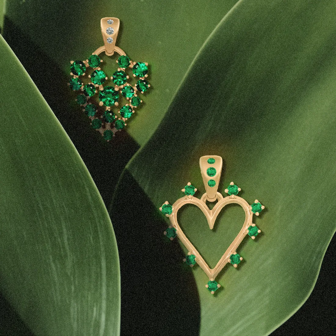 Angel Halo Heart Charm, Emerald