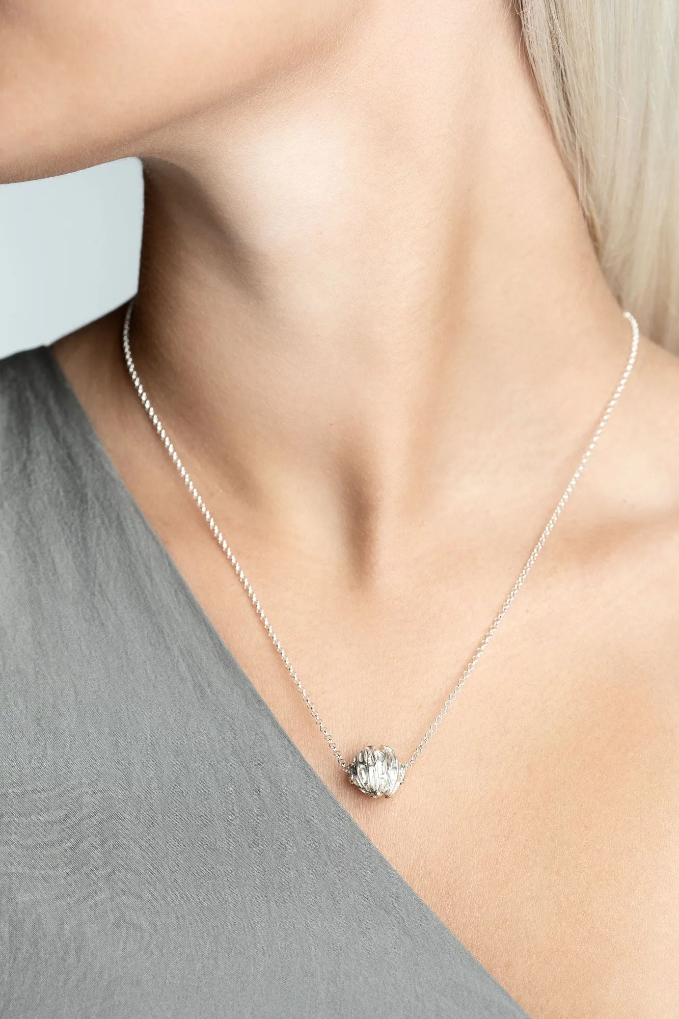 BASALT NECKLACE