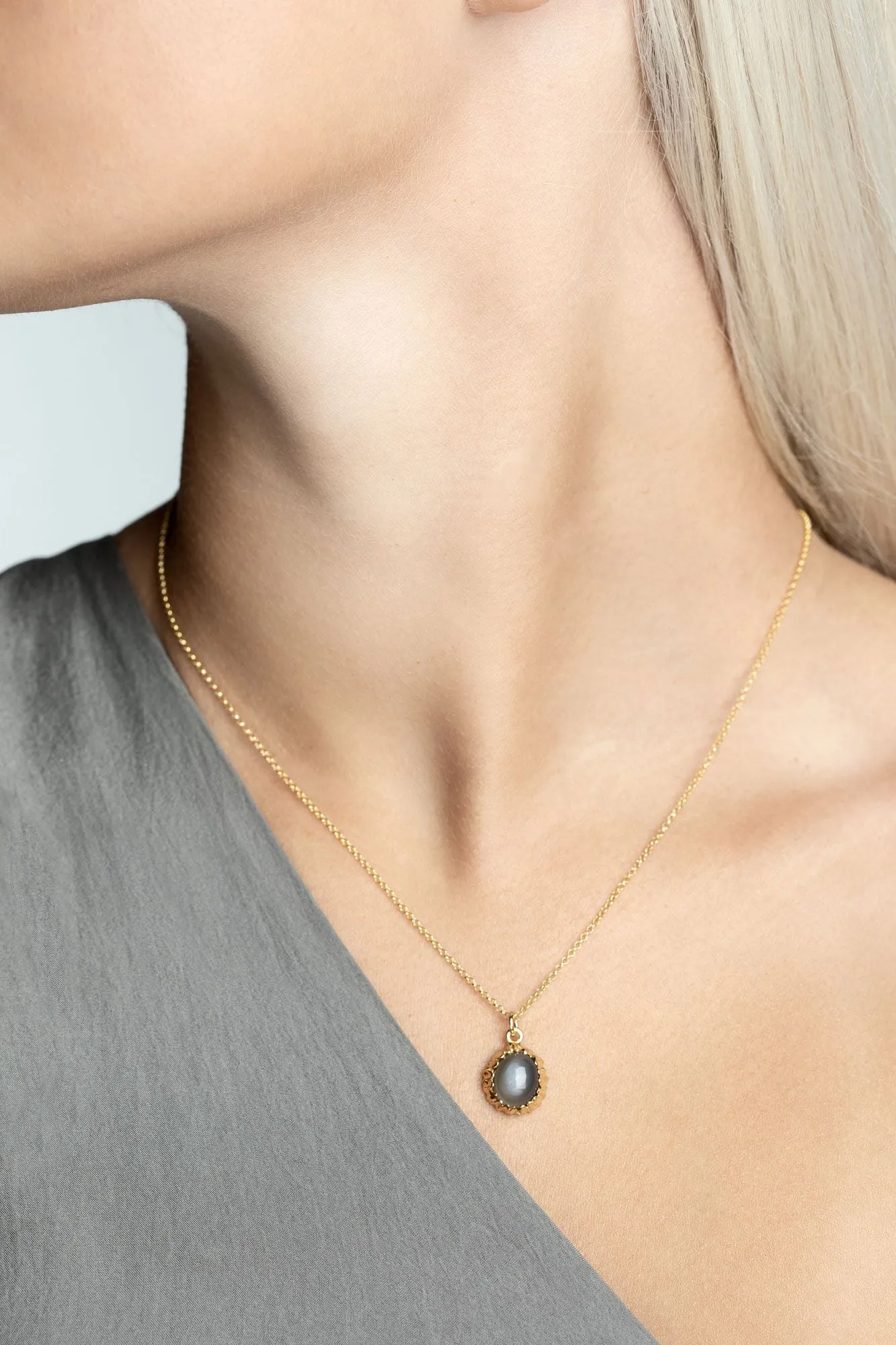 BASALT NECKLACE