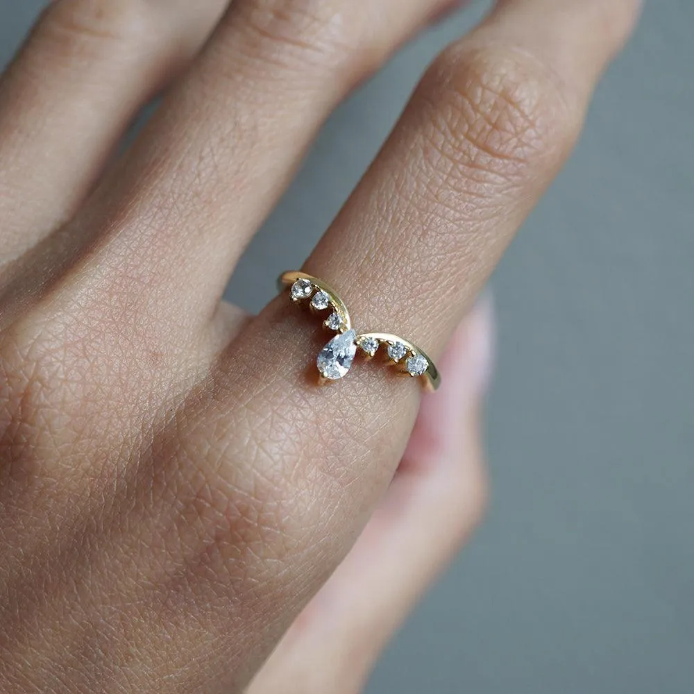 Diana Dainty Ring in 14K and 18K Gold