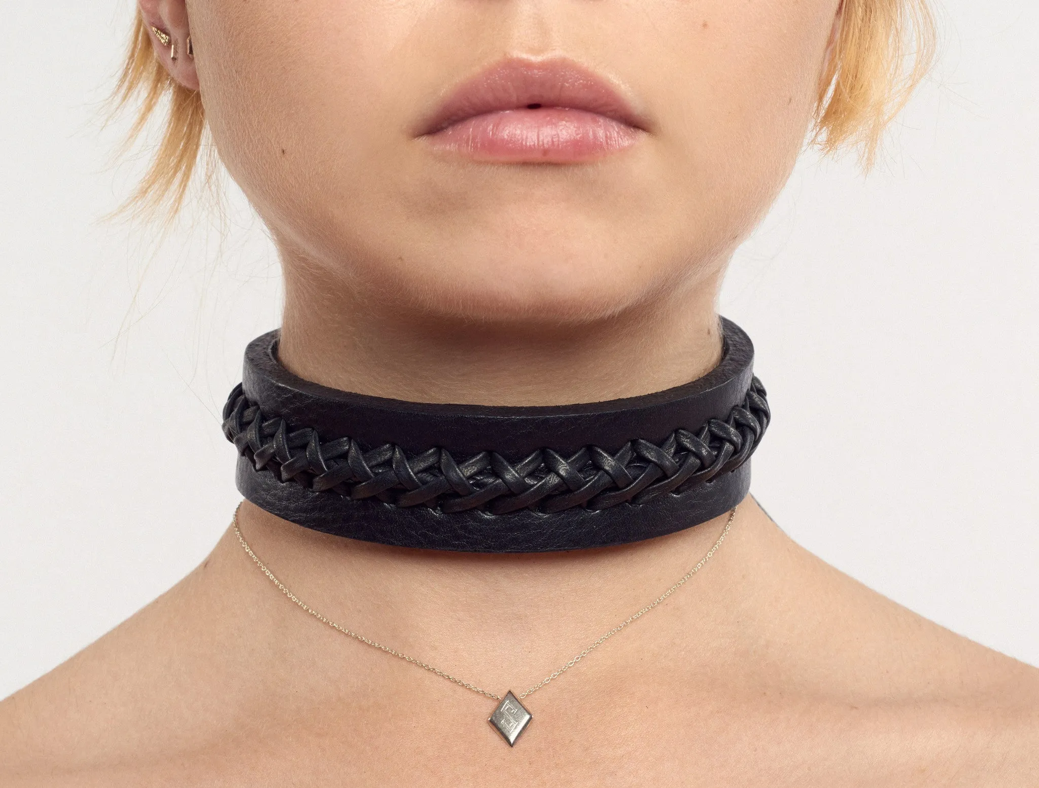 Engraved Diamond Shape Necklace