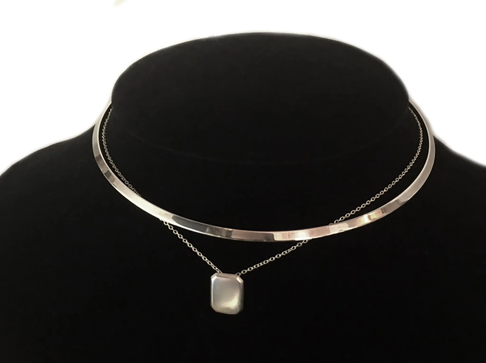 Engraved Emerald Shape Necklace