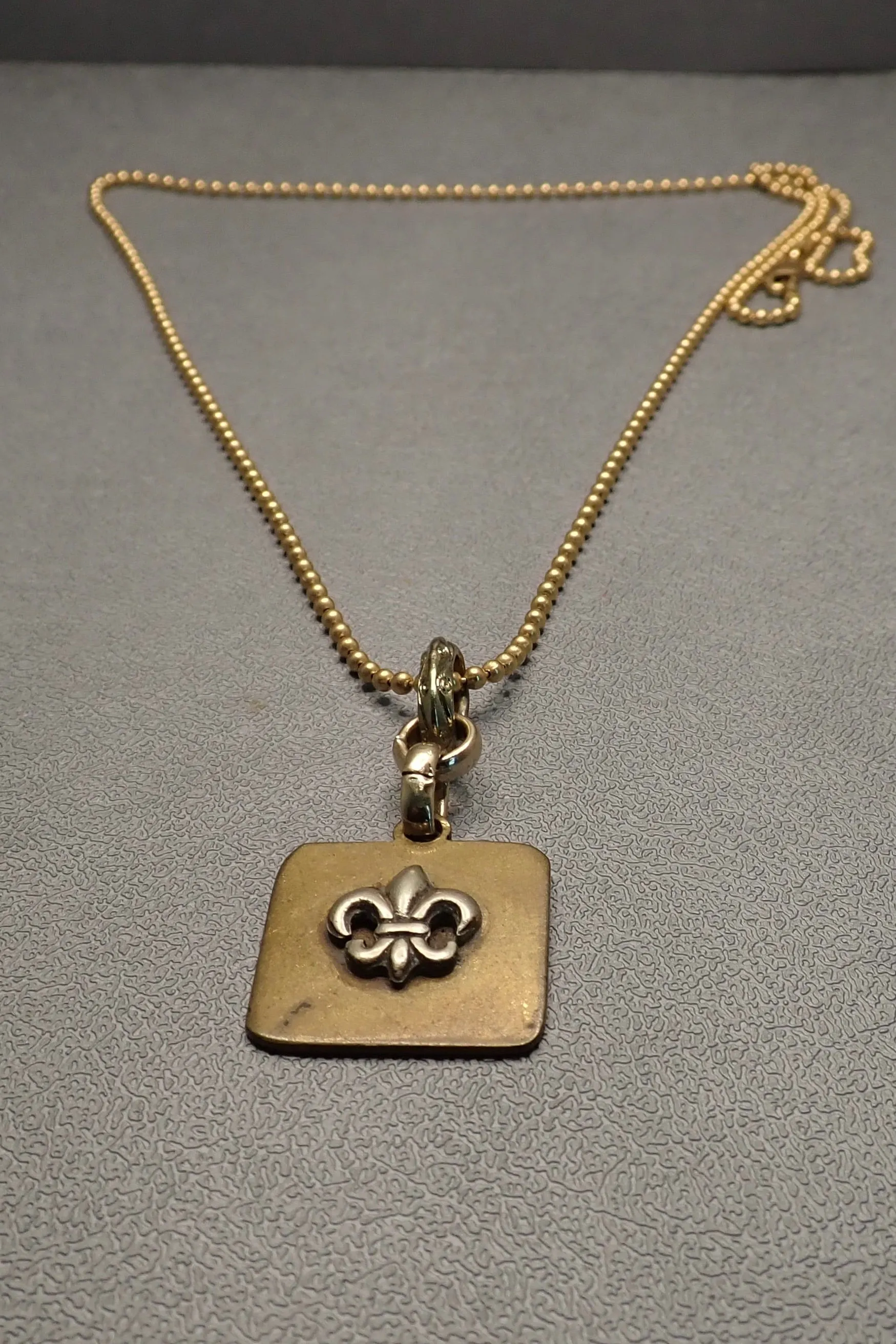 FLEUR DE LIS PENDANT