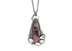 Gem Rhodonite Silver Botanical Theme Pendant Necklace