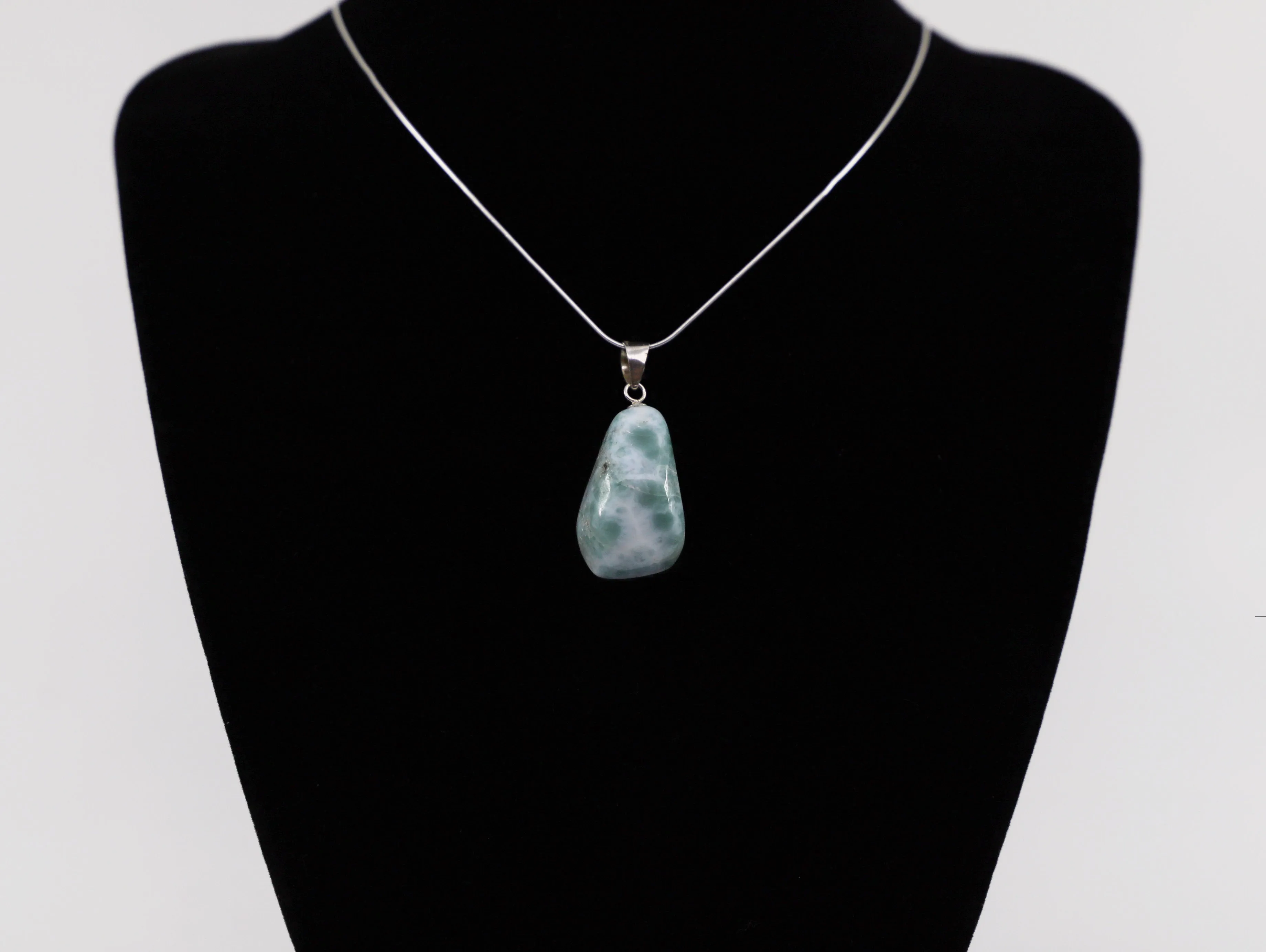 Gemstone Necklace | Larimar