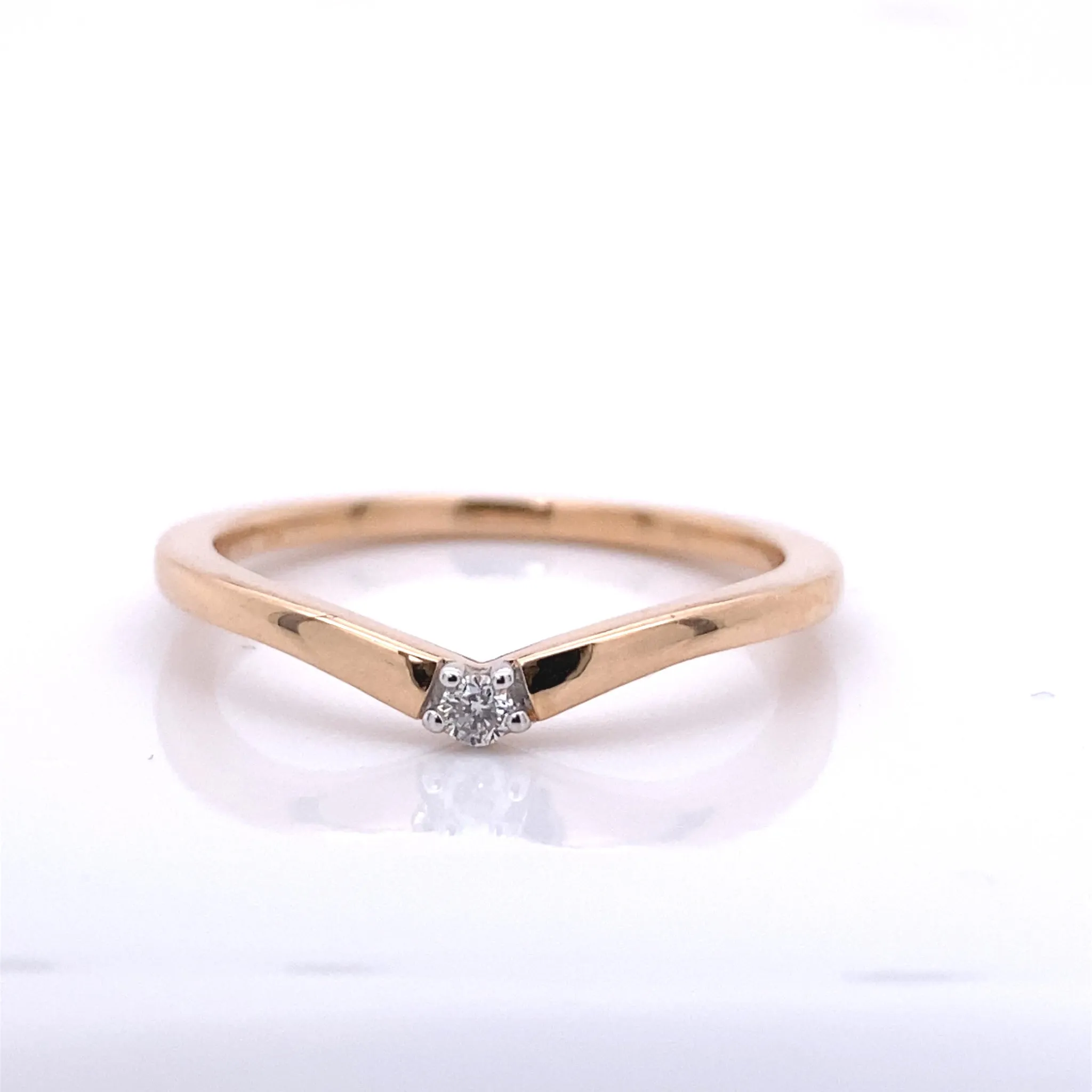 Glittering Diamond Drop Contour Stackable 'V' Band