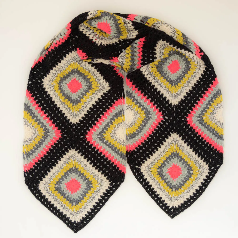 Granny Square Lite Wrap Crochet Kit