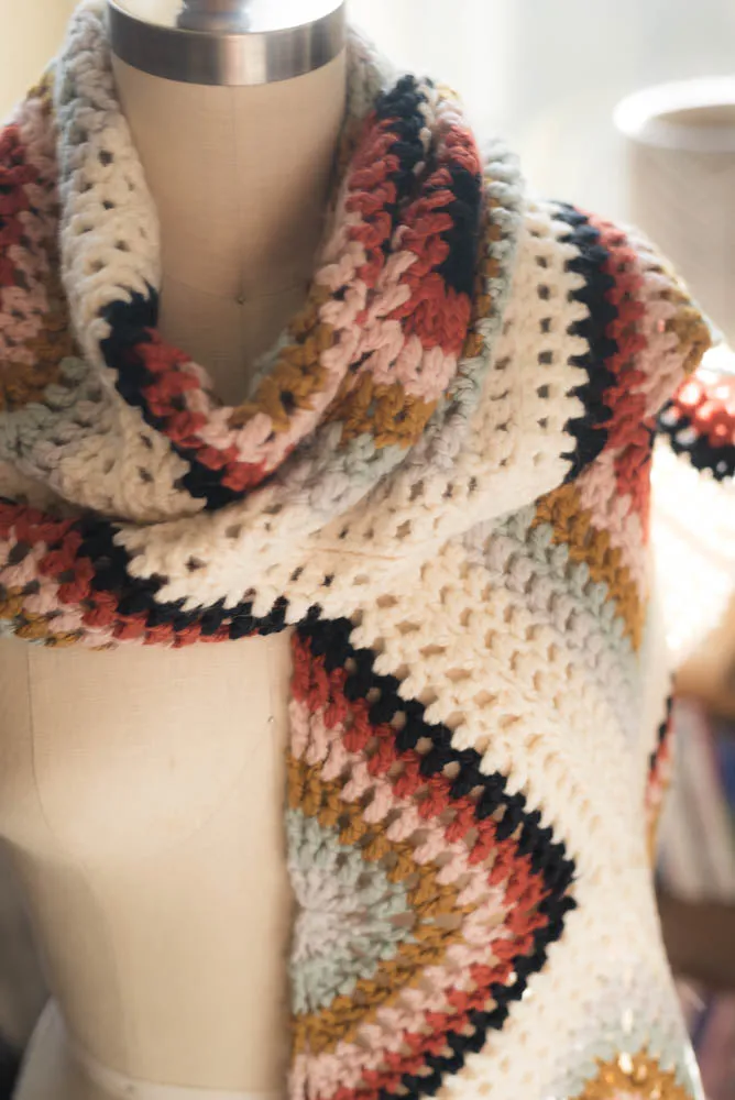 Granny Square Lite Wrap Crochet Kit