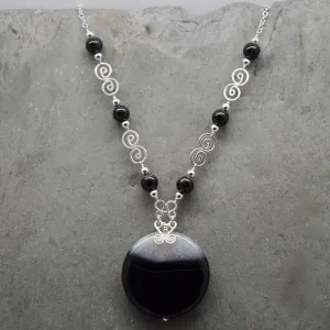 Jatun Round Sardonyx Black and White Necklace