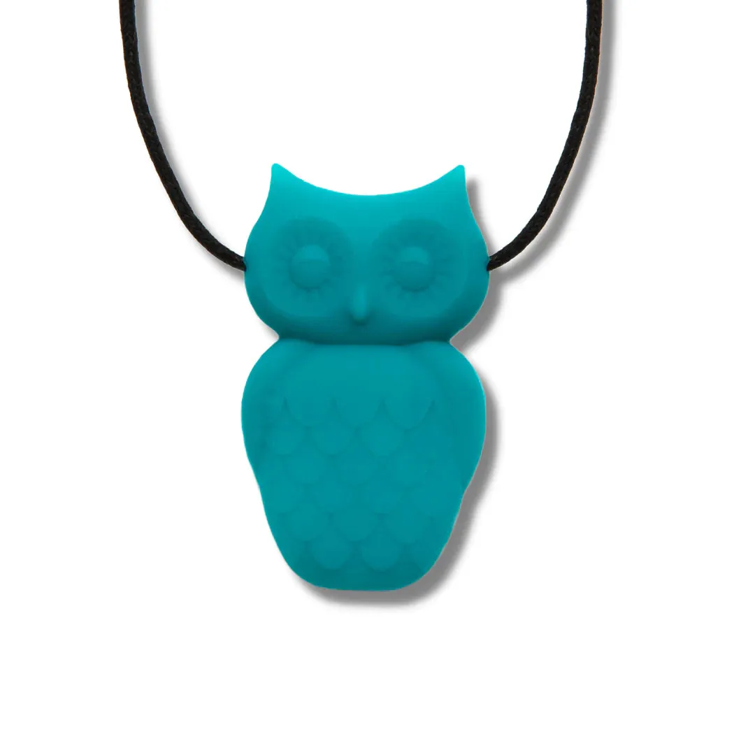 Jellystone Owl Chew Pendant - Firm