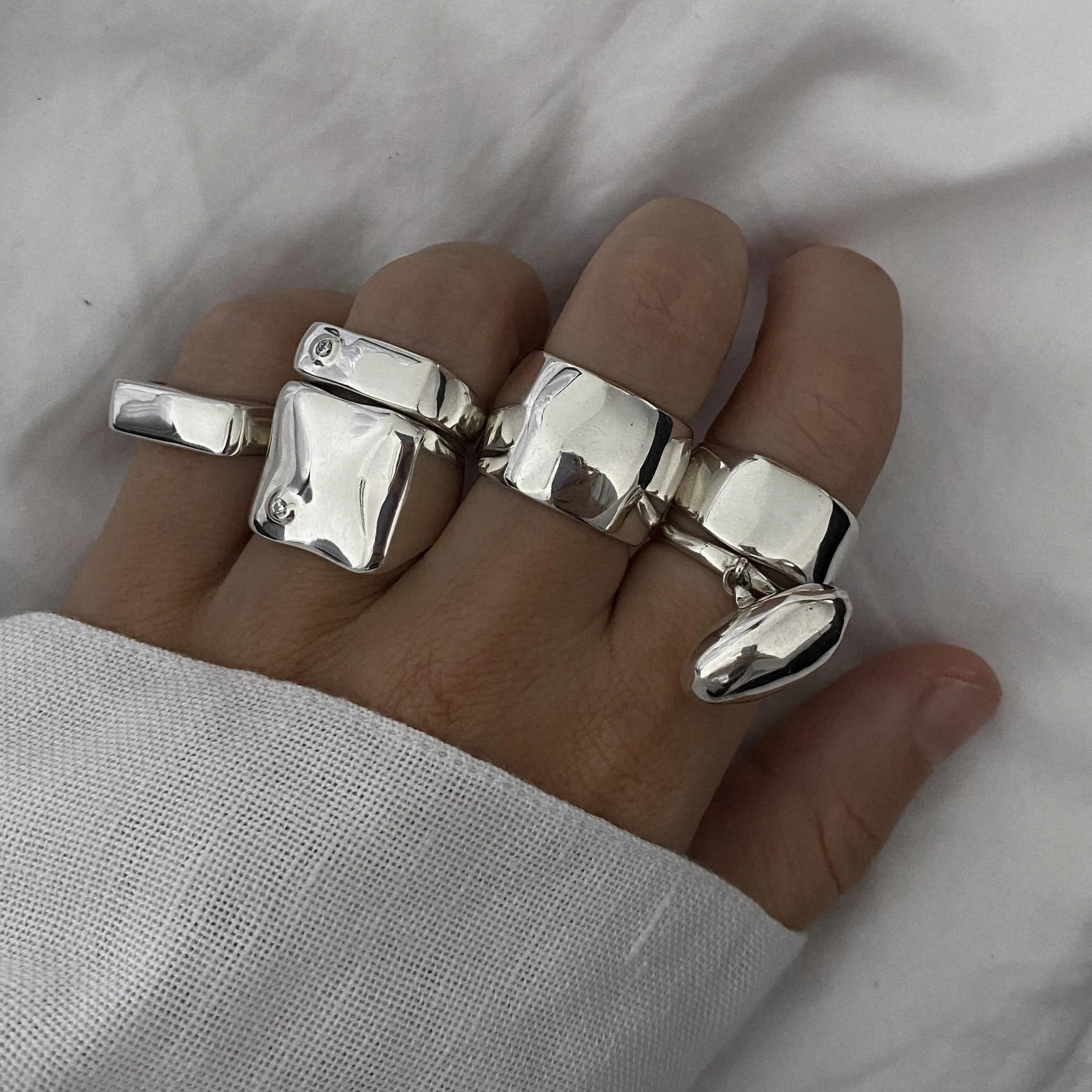 KIRA RING
