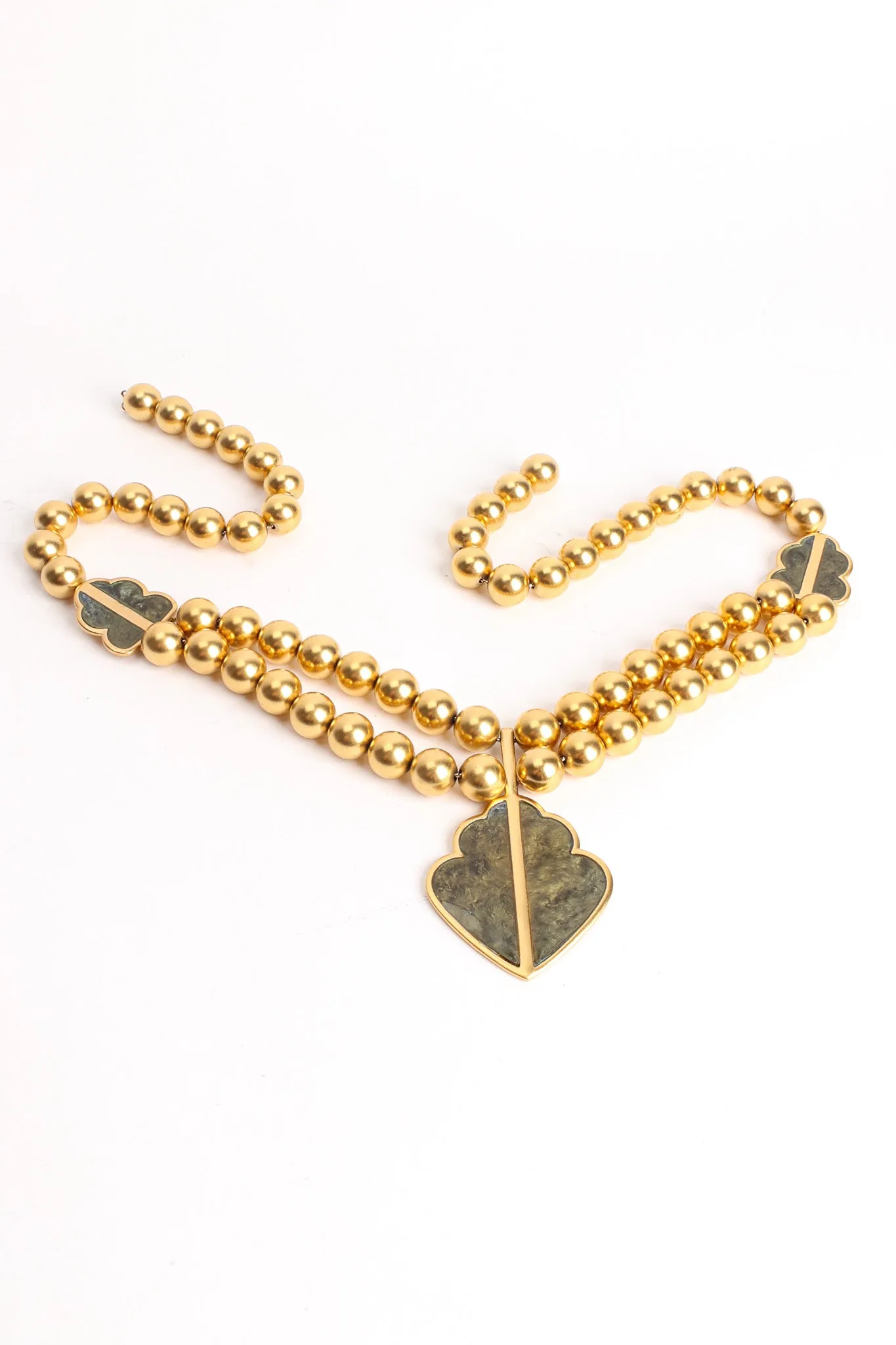 Leaf Pendant Beaded Necklace