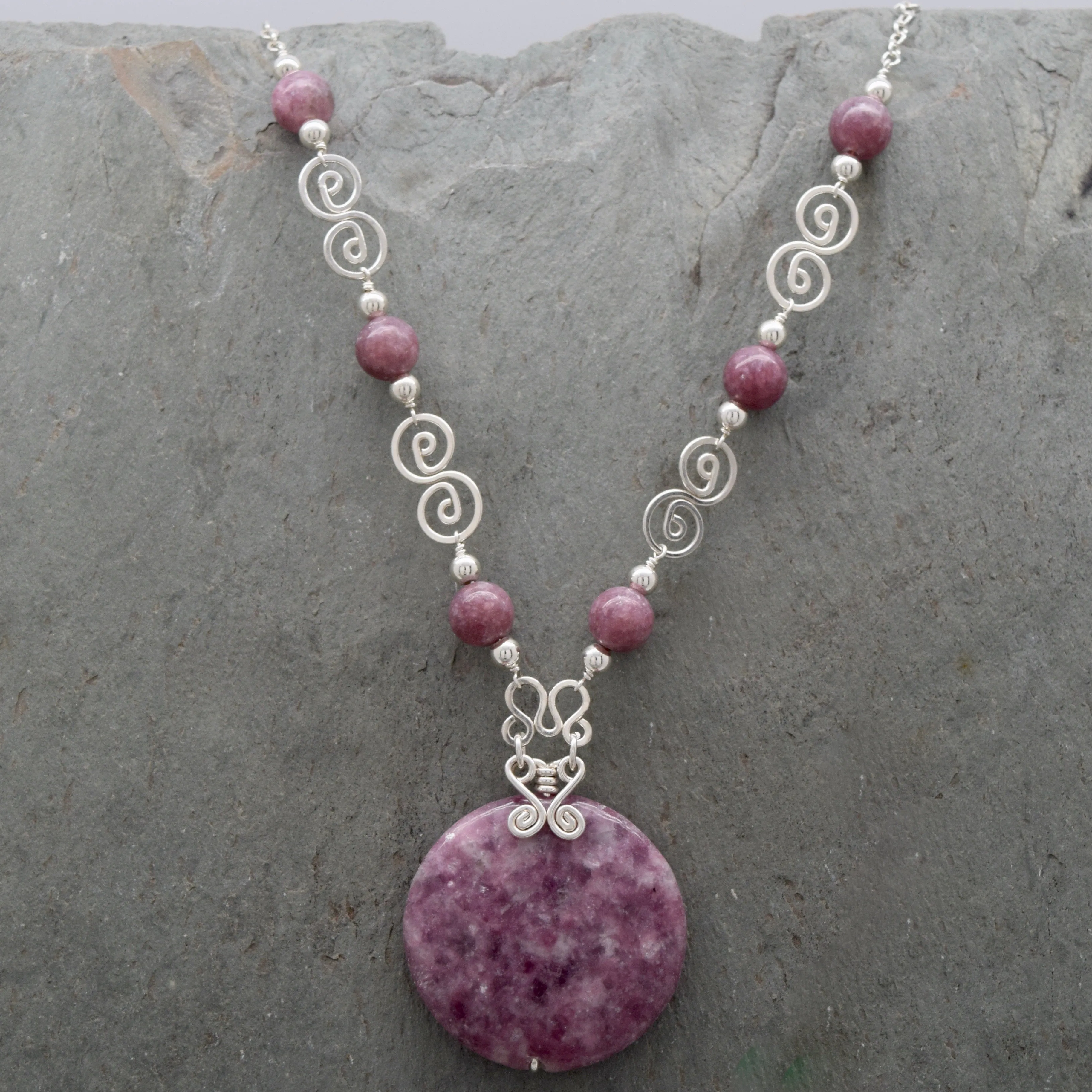 Lepidolite Jatun Round Necklace