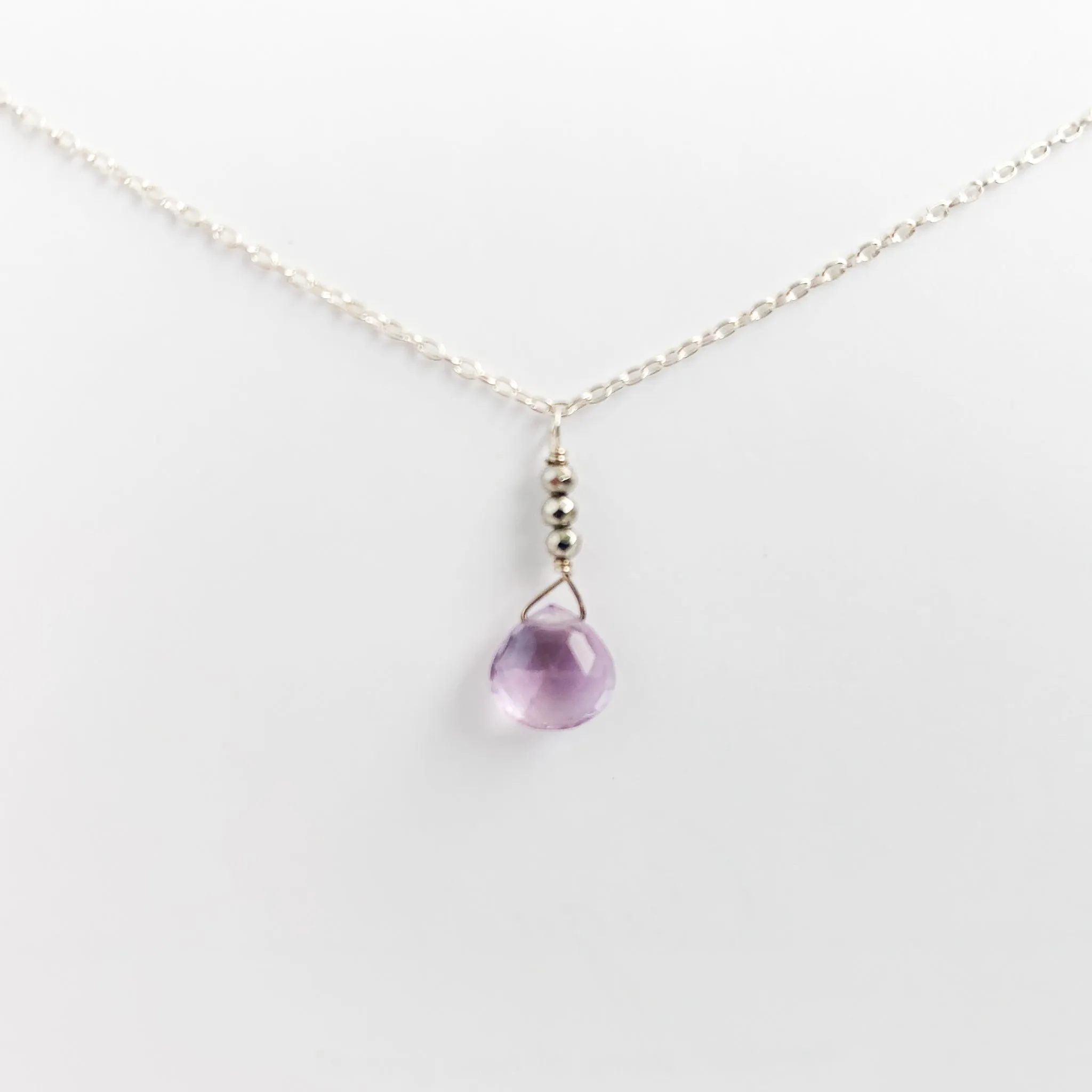 Light Amethyst Raindrop Silver Necklace