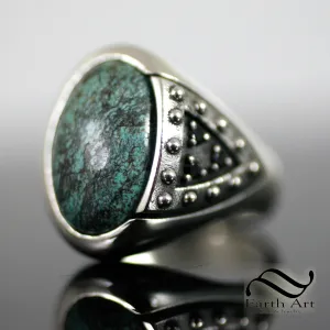 Lord's Turquoise Pauldron Ring in Sterling Silver - Signet Ring