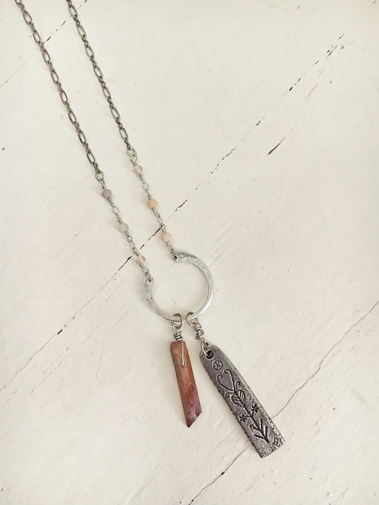 mystic mandrake & canyon lustre crystal necklace⠀