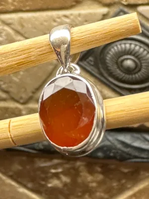 Natural Hessonite Garnet 925 Solid Sterling Silver Pendant 20mm