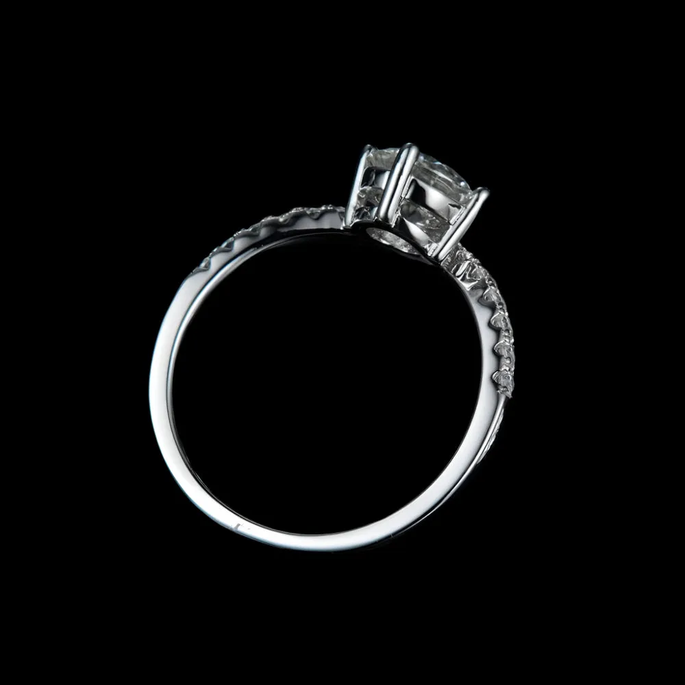 Nouveau 1.0Ct VVS1 Diamond Wedding Ring