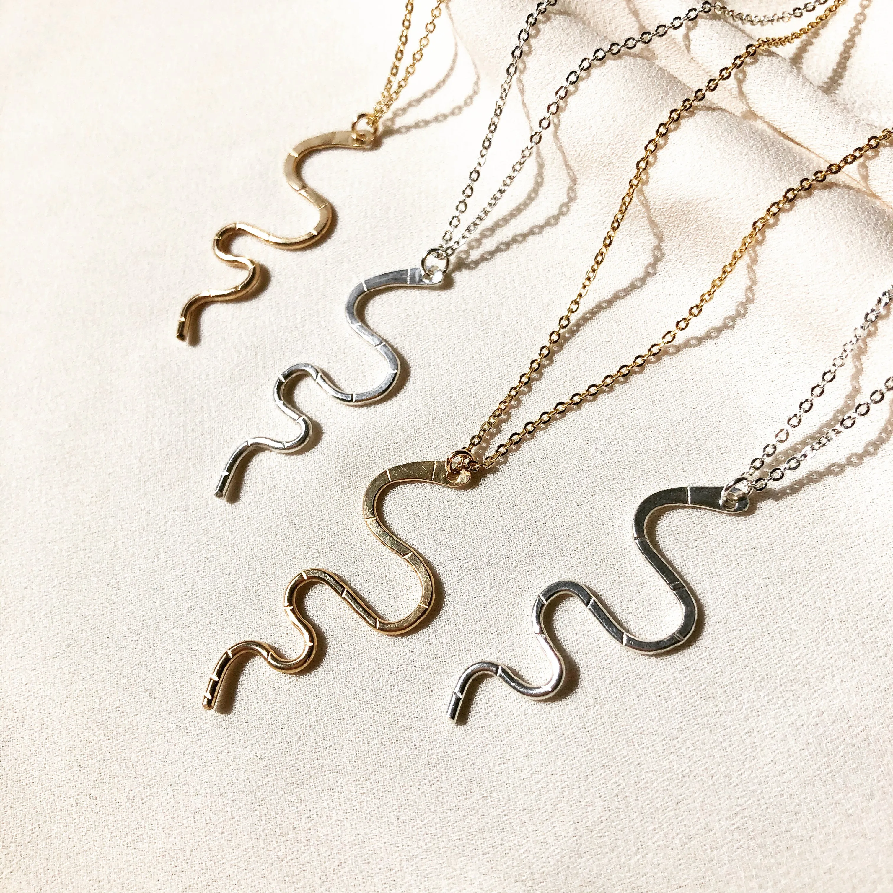 ORR SERPENT NECKLACE