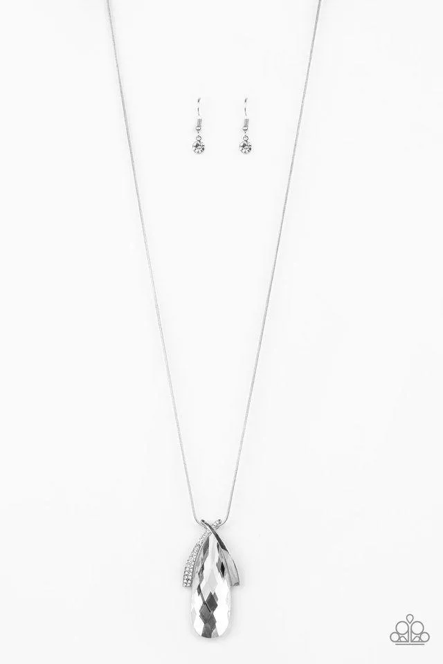 Paparazzi Stellar Sophistication - White Gem Necklace