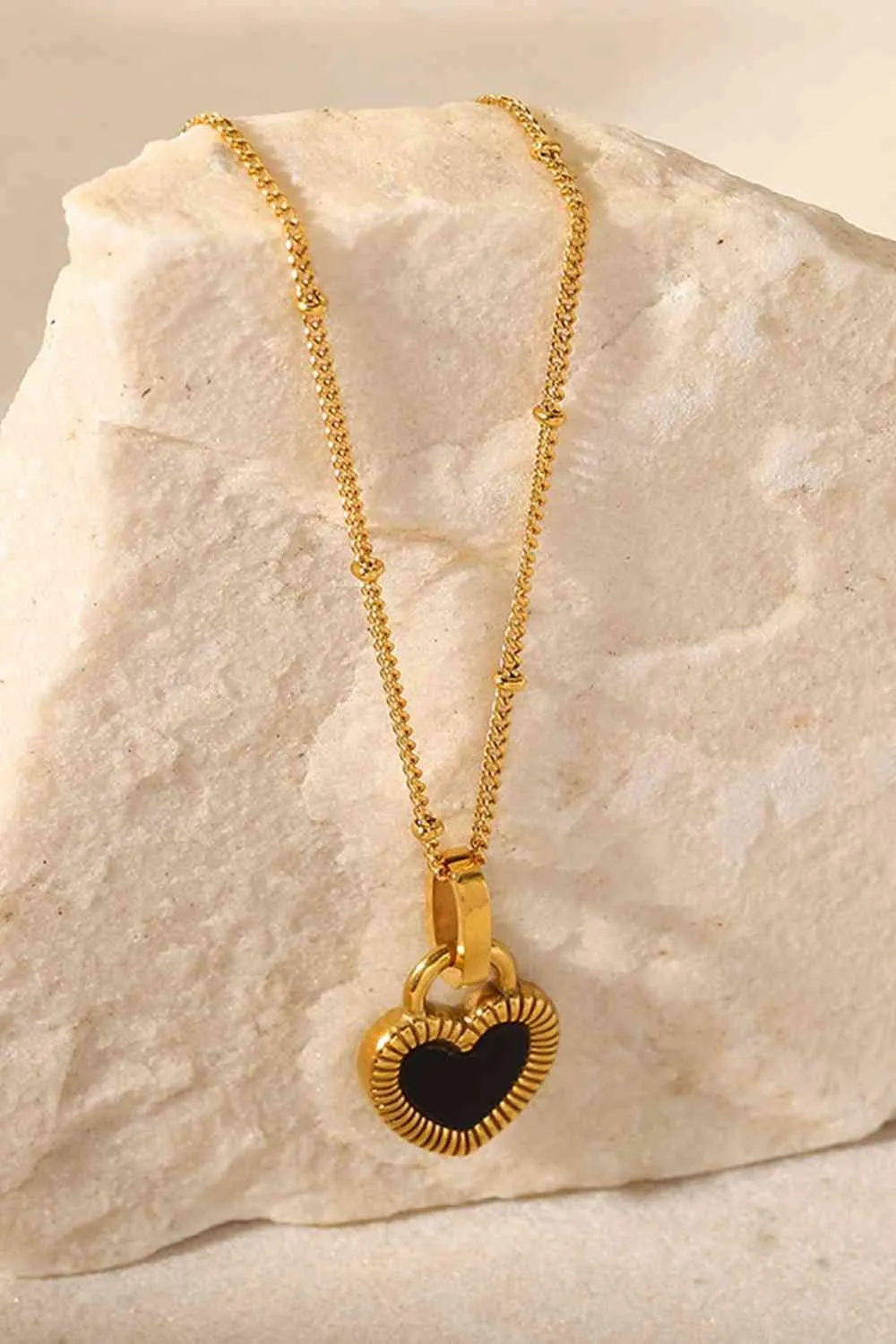 Playful Heart Contrast Necklace