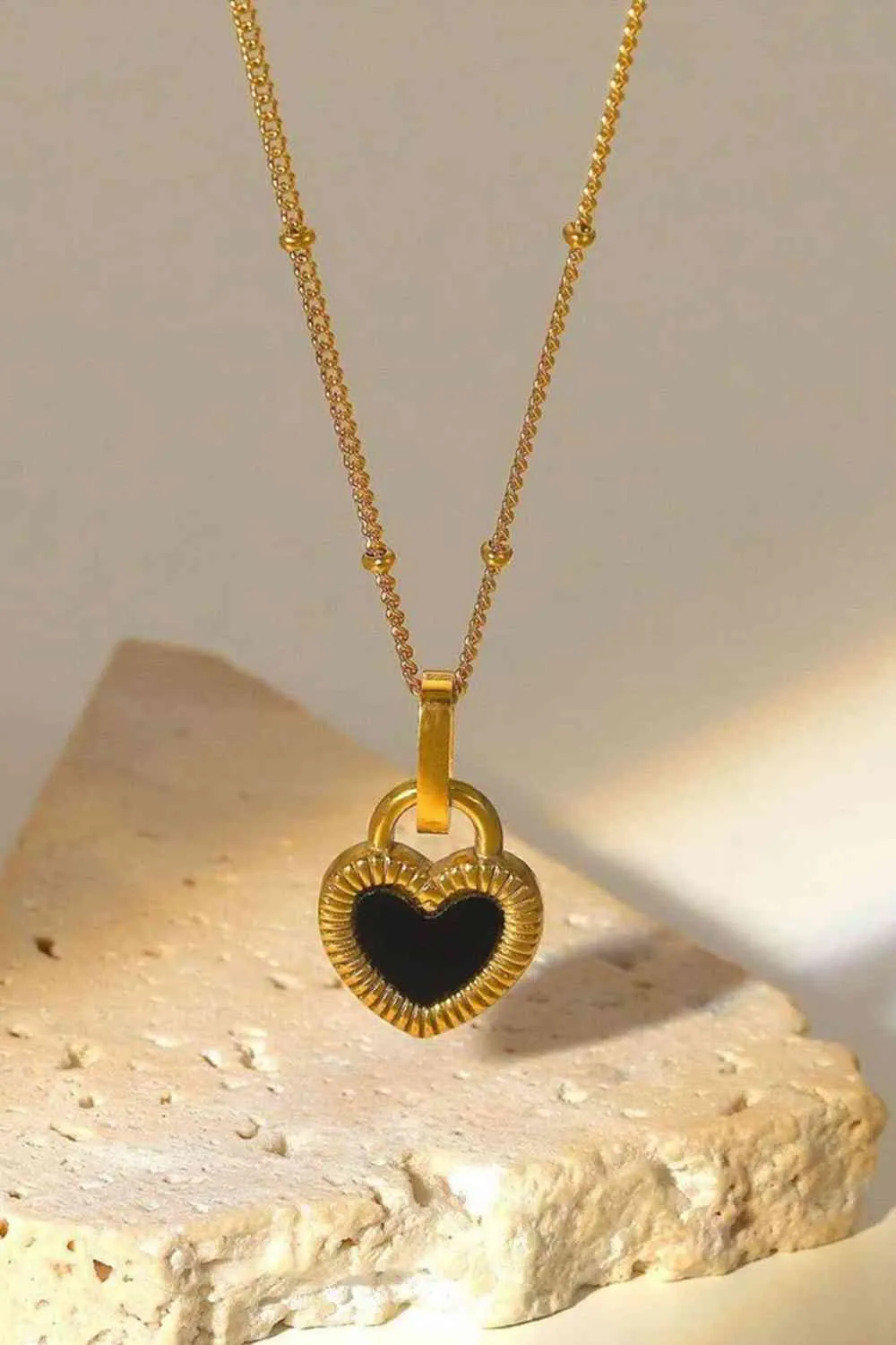 Playful Heart Contrast Necklace