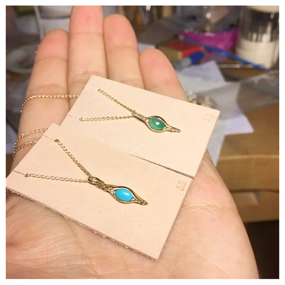 Pod pendant necklace with turquoise