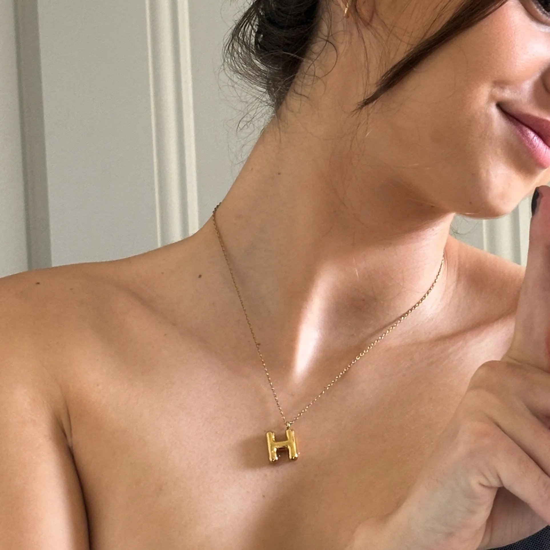 PUFFY INITIAL NECKLACE