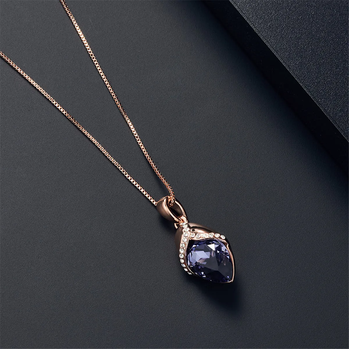 Purple & White Cubic Zirconia Pendant Necklace & Drop Earrings