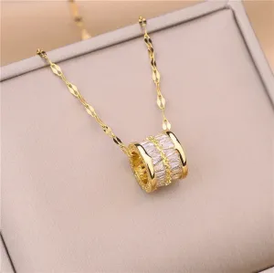 Round Baguette Wheel Necklace