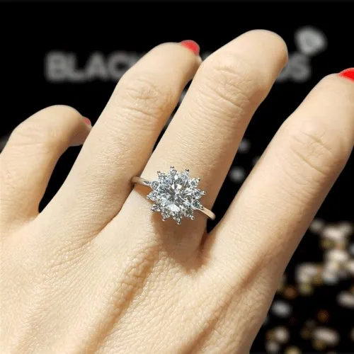 Round Cut 1 Carat Diamond Sunflower Engagement Ring