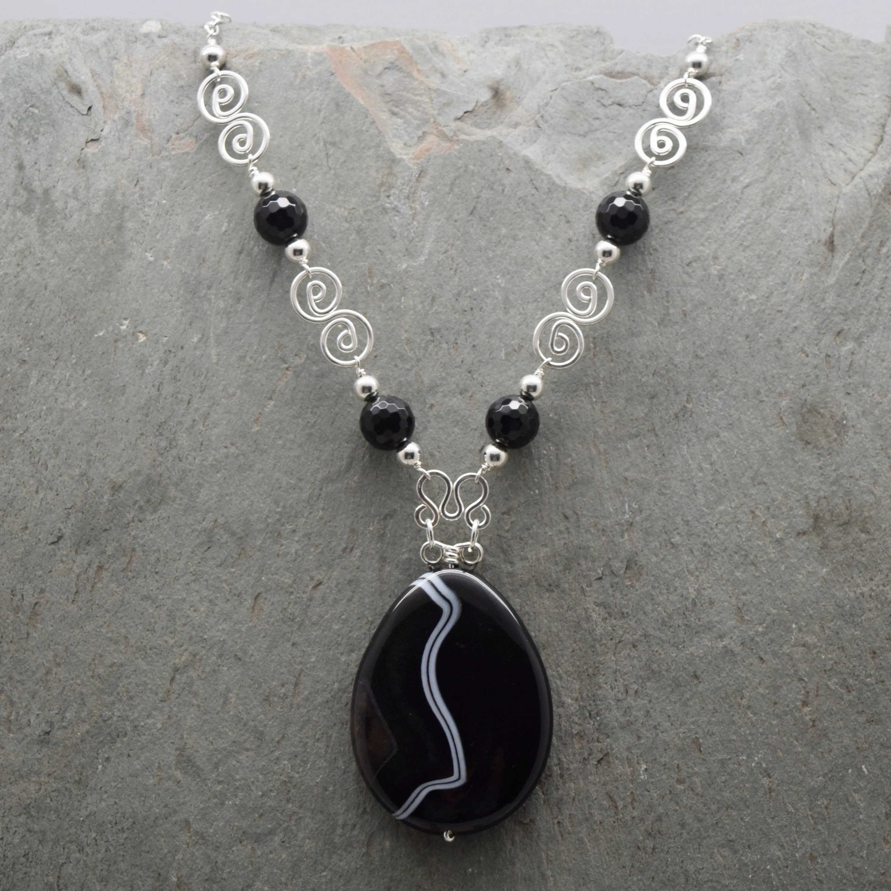 Sardonyx Black and White Necklace
