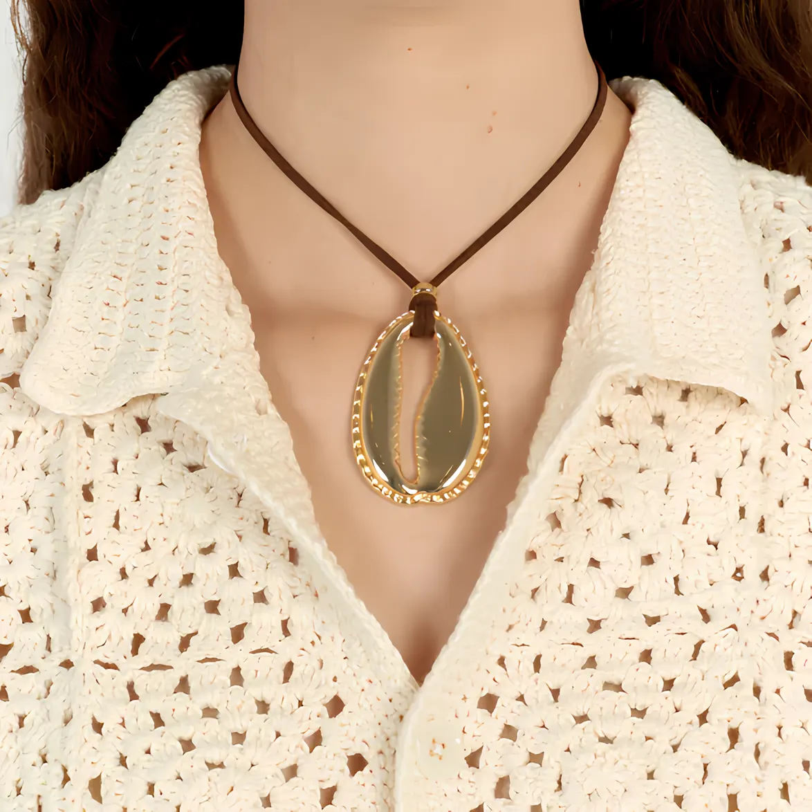Scallop Elegance Stainless Steel Pendant Necklace