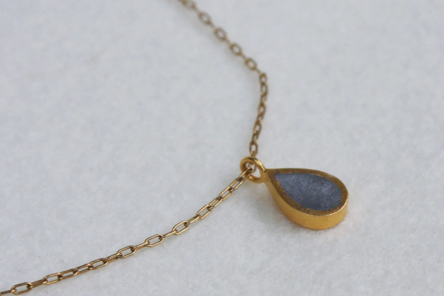 Silver Tear Drop Pendant